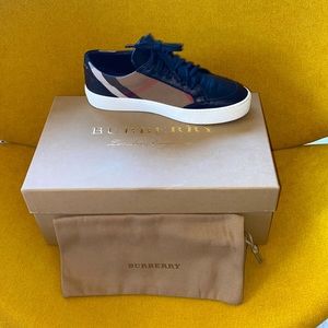 Burberry sneakers